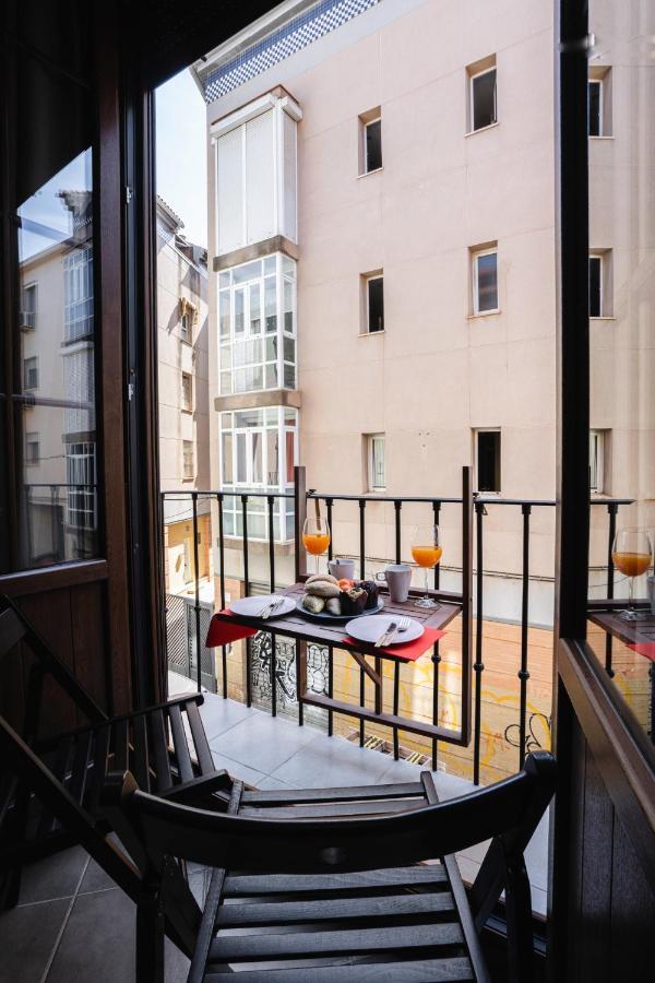 Edificio Conde 7- Plaza De La Merced Málaga Dış mekan fotoğraf